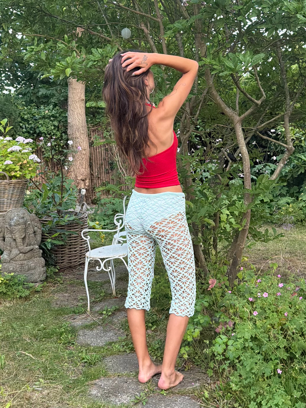 Flora Capris